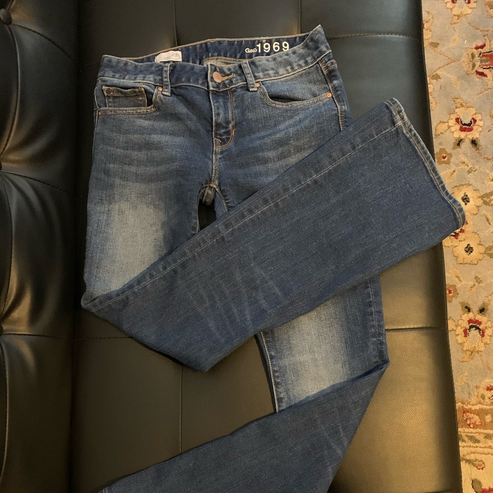 Gap size 29 Ankle Curvy jeans boot cut